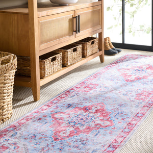 Safavieh Martha Stylish Washable Runner Rug - Contemporary Design, Vibrant Colors, Easy Care & Slip-resistant Red ,Blue Polyester Pile Msrw148m-28