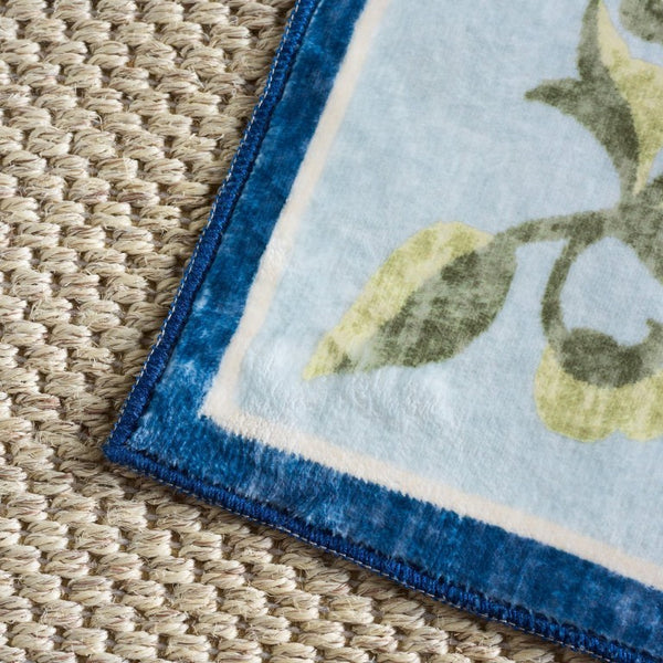 Safavieh Martha Stewart Washable Floral Runner Polyester Low Pile Rug for Hallway or Bedside 2'-0" x 5'-0" MSRW195M-25