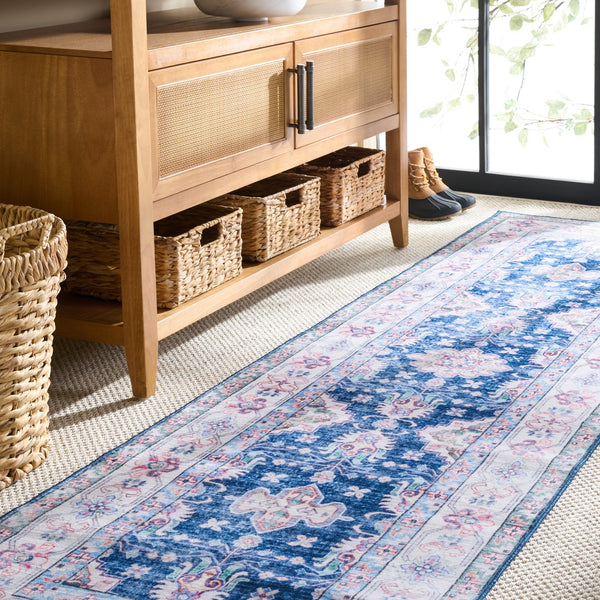 Safavieh Martha Stewart Elegant Washable Runner Rug - Navy And Beige, Durable Comfort For Any Space Navy ,Beige Polyester Pile Msrw196n-28