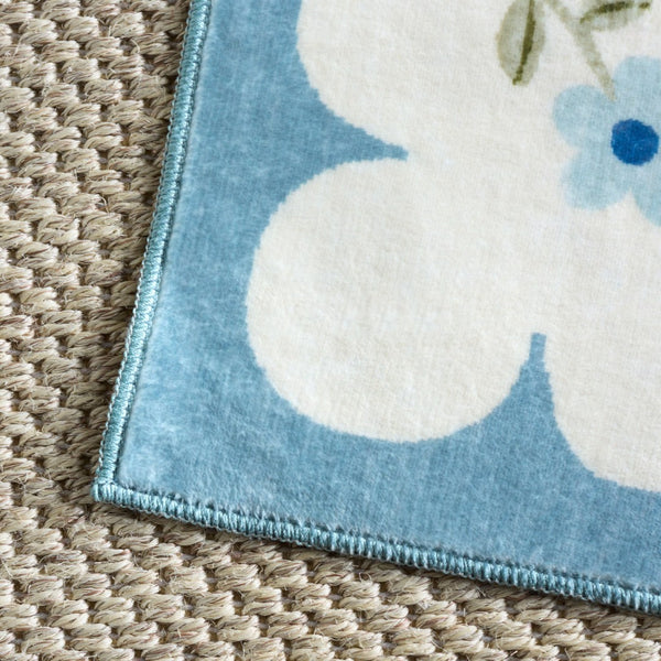Safavieh Martha Stewart Elegant Washable Floral Area Rug - Versatile And Durable Design For Modern Homes Ivory ,Light Blue Polyester Pile Msrw198a-5