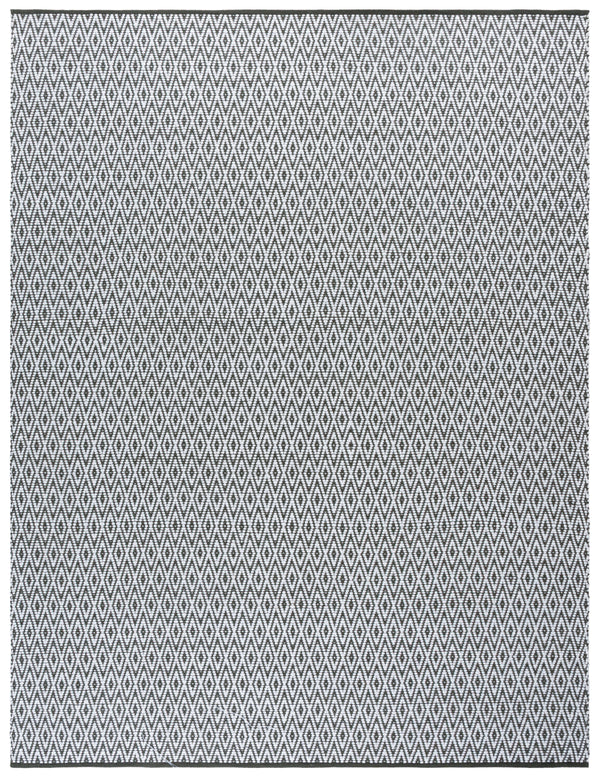 Safavieh Montauk Elegant Hand Woven Area Rug - Luxurious Soft Texture For Cozy Living Spaces And Décor Ivory ,Green 80% Paper Chindi,20% Cotton Mtk176y-6