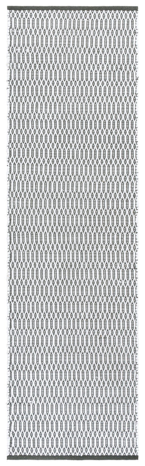 Safavieh Montauk Hand Woven Runner Area Rug - 2ft 3in X 8ft 0in, Ivory & Dark Green, Durable & Washable Ivory ,Dark Green 80% Paper Chindi,20% Cotton Mtk179y-28