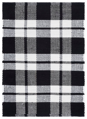 Safavieh Montauk Elegant Handwoven Area Rug - Chic Design, Durable, Easy Clean, Perfect For Any Space Black ,Ivory 80% Paper Chindi,20% Cotton Mtk182z-8