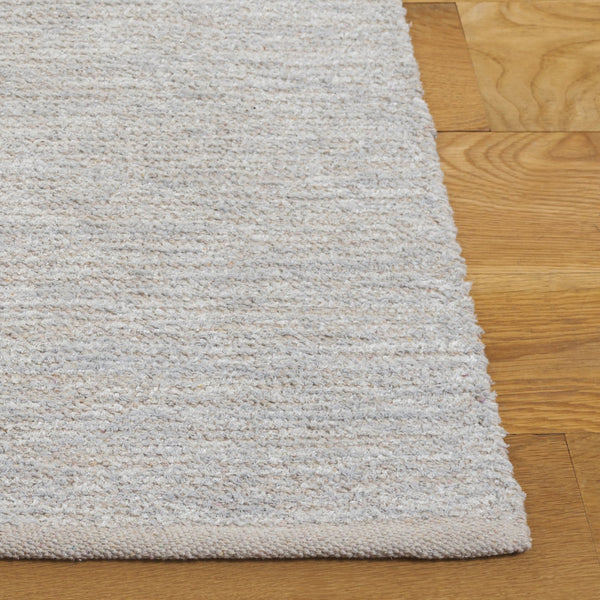 Safavieh Montauk Luxurious Handtufted Area Rug - Timeless Elegance For Any Room, Eco-friendly And Plush Comfort Beige 75% Recycled Cotton & 25% Viscose Mtk321b-6sq