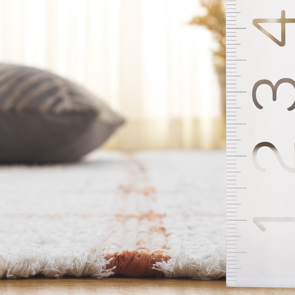 Safavieh Montauk Handwoven Area Rug - Sustainable Indian Craftsmanship For Timeless Elegance And Comfort Ivory ,Rust Recycled Cotton Mtk322p-6sq