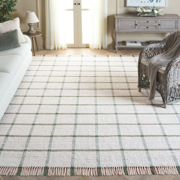 Safavieh Montauk Handwoven Area Rug - Sustainable Indian Craftsmanship For Timeless Elegance And Comfort Ivory ,Green Recycled Cotton Mtk322y-8