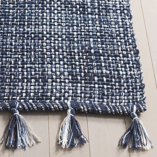 Safavieh Montauk 476b Area Rug - Timeless Elegance With Artisanal Tassels, Perfect For Any Home Decor Style Navy Cotton Mtk476n-6sq