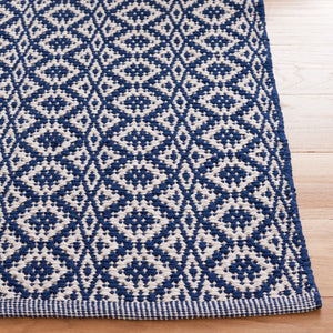 Montauk Hand Woven Cotton Rug - Luxurious 9mm Pile Height, Crafted in India for Elegant Spaces