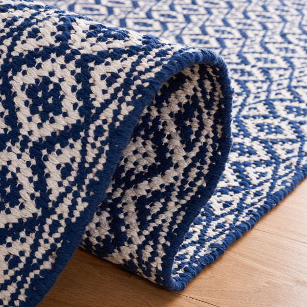 Montauk Hand Woven Cotton Rug - Luxurious 9mm Pile Height, Crafted in India for Elegant Spaces