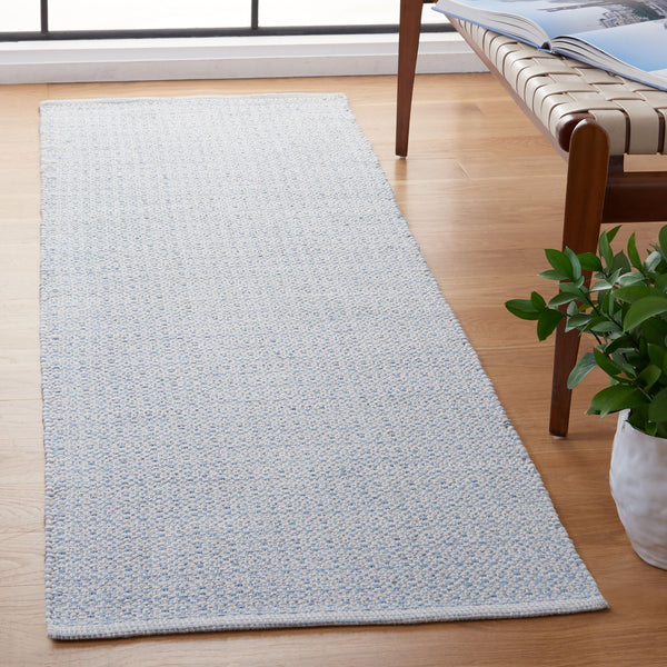 Safavieh Montauk Hand-Woven Ivory And Light Blue Cotton Runner, Low-Profile 1/4" Pile For Hallways And Entryways 2'-3" x 11'-0" MTK717B-211