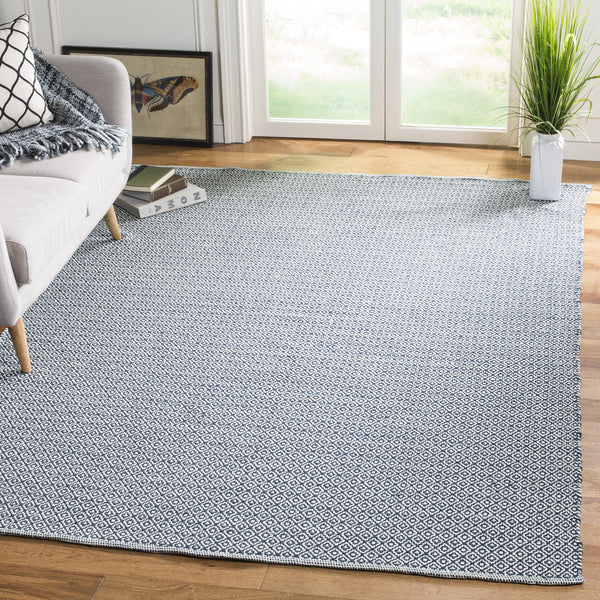 Safavieh Montauk Hand-Woven 10X14 Ivory Navy Cotton Rug — Low-Profile 1/4" Pile, Transitional Elegance For Living Spaces MTK717H-10