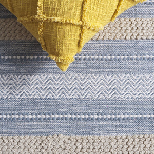 Safavieh Montauk Hand-loomed Area Rug - Luxurious Rectangle Design For Elegant Home Decor And Comfort Silver ,Ivory Cotton Mtk976f-5