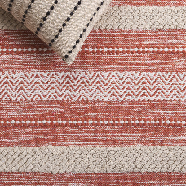 Safavieh Montauk Hand-loomed Area Rug - Luxurious Rectangle Design For Elegant Home Decor And Comfort Orange ,Ivory Cotton Mtk976p-5