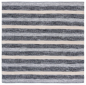 Safavieh Montauk Handloom Cotton Area Rug - Luxurious Comfort And Timeless Elegance For Your Home Decor Black ,Ivory Cotton Mtk976z-3