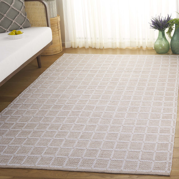 Safavieh Montauk Exquisite Handloom Area Rug - Elegant Medium Rectangle Design For Luxurious Home Decor Beige ,Ivory Cotton Mtk977b-5