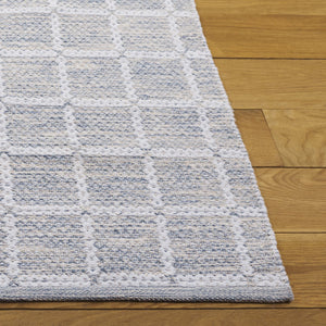 Safavieh Montauk Exquisite Handloom Area Rug - Elegant Medium Rectangle Design For Luxurious Home Decor Grey ,Ivory Cotton Mtk977g-5