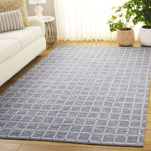 Safavieh Montauk Exquisite Handloom Area Rug - Elegant Medium Rectangle Design For Luxurious Home Decor Navy ,Ivory Cotton Mtk977n-5