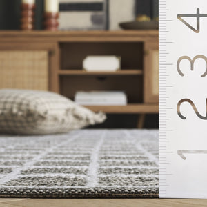 Safavieh Montauk Exquisite Handloom Area Rug - Elegant Medium Rectangle Design For Luxurious Home Decor Green ,Ivory Cotton Mtk977y-5