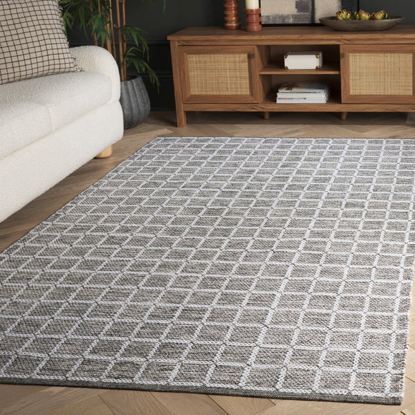 Safavieh Montauk Handloomed Area Rug - Exquisite Indian Craftsmanship For Elegant Home Décor Solutions Green ,Ivory Cotton Mtk977y-3