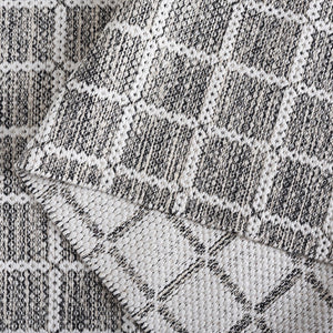 Safavieh Montauk Handloomed Area Rug - Exquisite Indian Craftsmanship For Elegant Home Décor Solutions Black ,Ivory Cotton Mtk977z-3