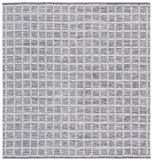 Safavieh Montauk Handloomed Area Rug - Exquisite Indian Craftsmanship For Elegant Home Décor Solutions Black ,Ivory Cotton Mtk977z-3