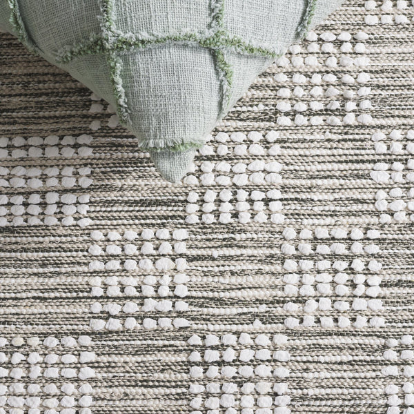 Safavieh Montauk Medium Rectangle Area Rug - Handloomed Cotton Luxury For Elegant Home Décor & Comfort Green ,Ivory Cotton Mtk979y-5