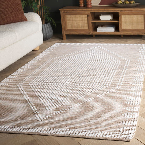 Safavieh Montauk Handcrafted Area Rug - Elegant Cotton Design For Luxurious Comfort In Any Space Beige ,Ivory Cotton Mtk980b-8