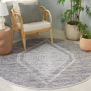 Safavieh Montauk Handcrafted Area Rug - Elegant Cotton Design For Luxurious Comfort In Any Space Black ,Ivory Cotton Mtk980z-8