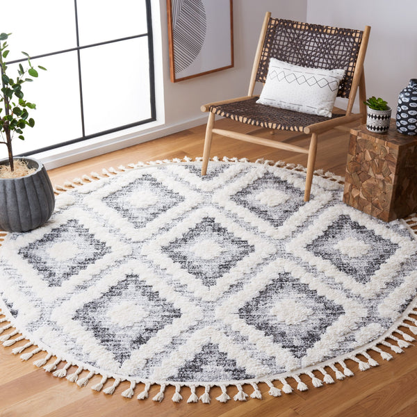 Safavieh Moroccan Tassel Shag Area Rug - Luxurious 2" High Plush Design With Timeless Elegance & Comfort Ivory ,Grey Polypropylene Pile Mts610a-7r