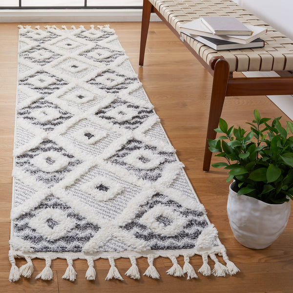 Safavieh Moroccan Tassel Shag Area Rug - Luxurious Plush Design With Geometric Motifs For Elegant Homes Grey ,Ivory Polypropylene Pile Mts612f-4