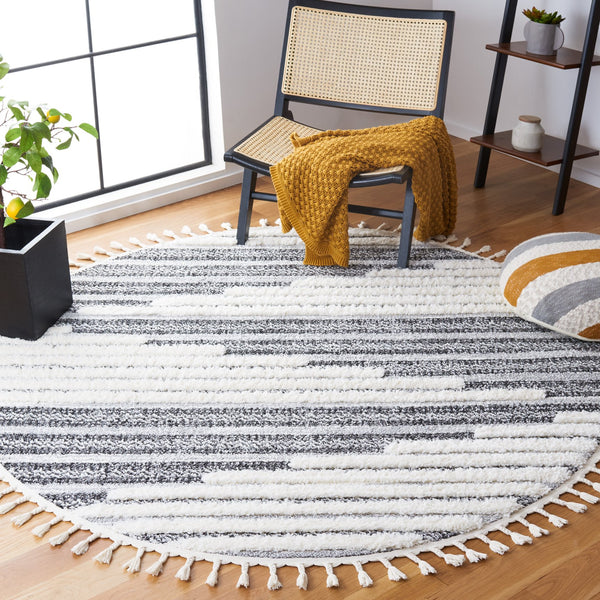 Safavieh Moroccan Tassel Shag Area Rug - Luxurious Softness And Artistic Design Crafted In Turkey For Elegance Dark Grey ,Ivory Polypropylene Pile Mts622f-7r