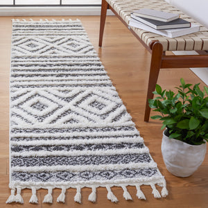 Safavieh Moroccan Tassel Shag Area Rug - Elegant Power Loomed Design With Durability And Timeless Charm Grey ,Ivory Polypropylene Pile Mts628f-7sq