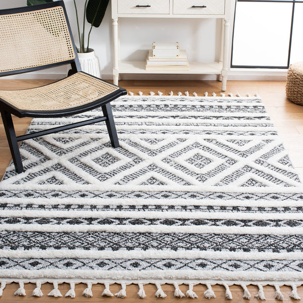 Safavieh Moroccan Tassel Shag Area Rug - Elegant Power Loomed Design With Durability And Timeless Charm Grey ,Ivory Polypropylene Pile Mts628f-7sq