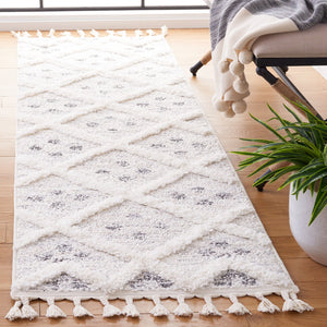 Safavieh Moroccan Tassel Shag Area Rug - Luxuriously Soft And Durable Design For Cozy Living Spaces Beige ,Ivory Polypropylene Pile Mts644a-8