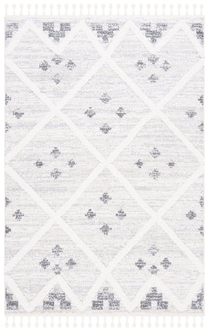 Safavieh Moroccan Tassel Shag Area Rug - Luxuriously Soft And Durable Design For Cozy Living Spaces Beige ,Ivory Polypropylene Pile Mts644a-8