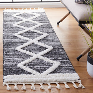 Safavieh Moroccan Tassel Shag Area Rug – Luxurious Power Loomed Design With Timeless Geometric Patterns Black ,Ivory Polypropylene Pile Mts650z-7r