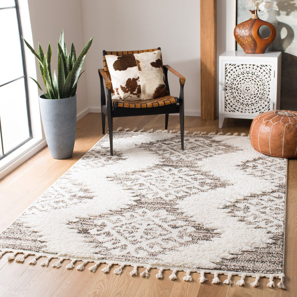 Safavieh Moroccan Tassel Shag Rug - Luxurious Ivory And Brown Design For Elegant Home Décor And Comfort Ivory ,Brown Polypropylene Pile Mts652a-220