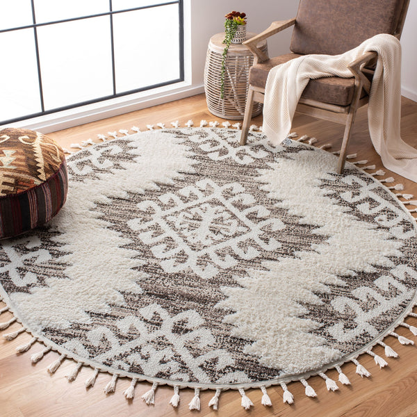 Safavieh Moroccan Tassel Shag Rug - Luxurious Ivory And Brown Design For Elegant Home Décor And Comfort Ivory ,Brown Polypropylene Pile Mts652a-220