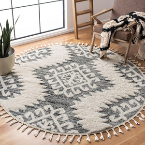 Safavieh Moroccan Tassel Shag Rug - Luxurious Ivory And Brown Design For Elegant Home Décor And Comfort Ivory ,Grey Polypropylene Pile Mts652f-9sq