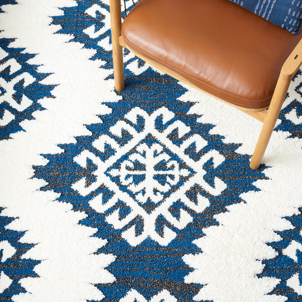 Safavieh Moroccan Tassel Shag Rug - Luxurious Ivory And Brown Design For Elegant Home Décor And Comfort Navy ,Ivory Polypropylene Pile Mts652n-7r