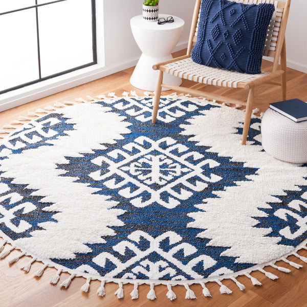 Safavieh Moroccan Tassel Shag Rug - Luxurious Ivory And Brown Design For Elegant Home Décor And Comfort Navy ,Ivory Polypropylene Pile Mts652n-7r