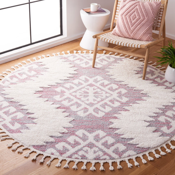 Safavieh Moroccan Tassel Shag Rug - Luxurious Ivory And Brown Design For Elegant Home Décor And Comfort Pink ,Ivory Polypropylene Pile Mts652u-7r