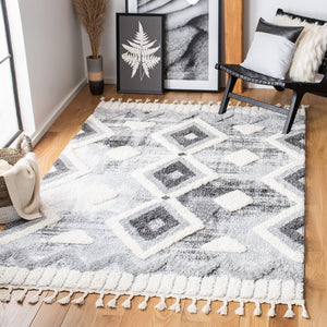 Safavieh Moroccan Tassel Shag Area Rug - Luxurious Grey And Ivory Design Perfect For Modern Home Decor Grey ,Ivory Polypropylene Pile Mts656f-9