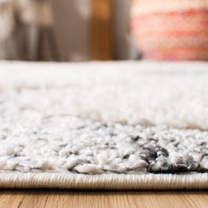 Safavieh Moroccan Runner Area Rug – Elegant Grey/Ivory Design, Luxurious Shag Pile, Perfect For Modern Spaces Grey ,Ivory Polypropylene Pile Mts664g-212