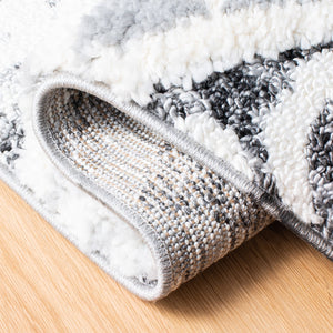 Safavieh Moroccan Tassel Shag Rug - Luxurious Grey And Ivory Design For Elegant Hallways And Living Spaces Grey ,Ivory Polypropylene Pile Mts676f-7r