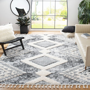 Safavieh Moroccan Tassel Shag Rug - Luxurious Grey And Ivory Design For Elegant Hallways And Living Spaces Grey ,Ivory Polypropylene Pile Mts676f-7r