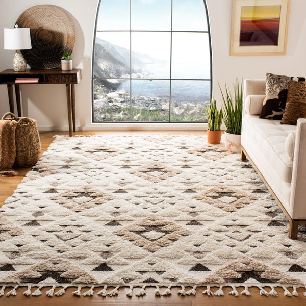 Safavieh Moroccan Tassel Shag Rug - Elegant Bohemian Design For Cozy Home Decor - Turkish Quality Craftsmanship Ivory ,Brown 65% Polypropylene,35% Jute + Poly,Cotton Mts688a-68ov