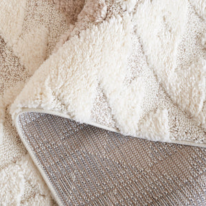 Safavieh Moroccan Tassel Shag Rug - Elegant Bohemian Design For Cozy Home Decor - Turkish Quality Craftsmanship Ivory ,Beige 65% Polypropylene,35% Jute + Poly,Cotton Mts688b-212