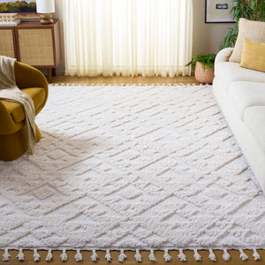 Safavieh Moroccan Tassel Shag Rug - Elegant Bohemian Design For Cozy Home Decor - Turkish Quality Craftsmanship Ivory 65% Polypropylene,35% Jute + Poly,Cotton Mts688c-210