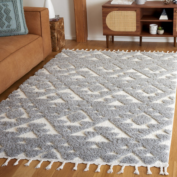 Safavieh Moroccan Tassel Shag 688 Power Loomed Polypropylene Pile Shag & Flokati Rug Grey / Ivory MTS688G-7SQ